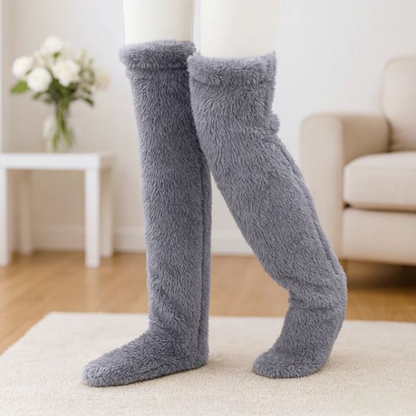 Kışlık Pelus Uzun Çorap